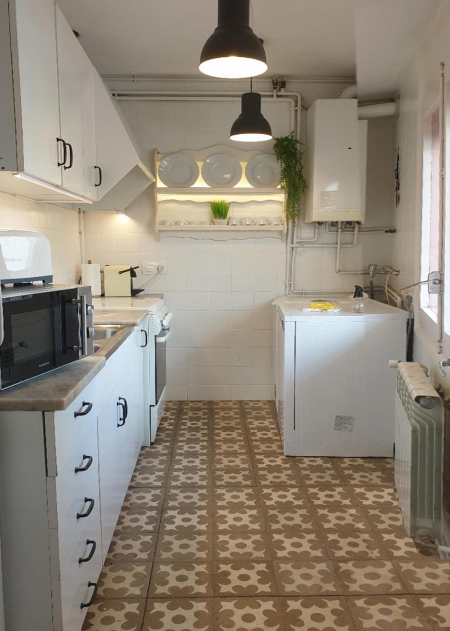 Ferienwohnung Casa Lola - Terraza Panoramica En El Centro Del Pueblo Sant Joan de les Abadesses Exterior foto